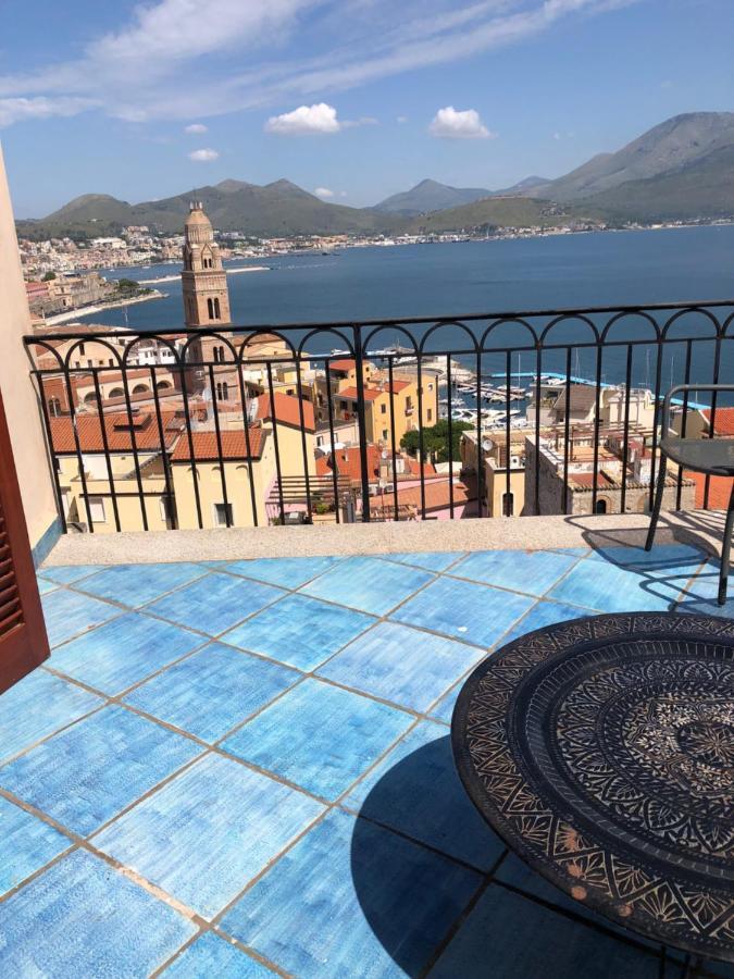 Le Suite Guarinelli B&B Гаэта Экстерьер фото