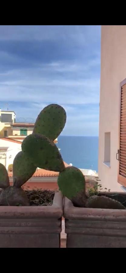 Le Suite Guarinelli B&B Гаэта Экстерьер фото