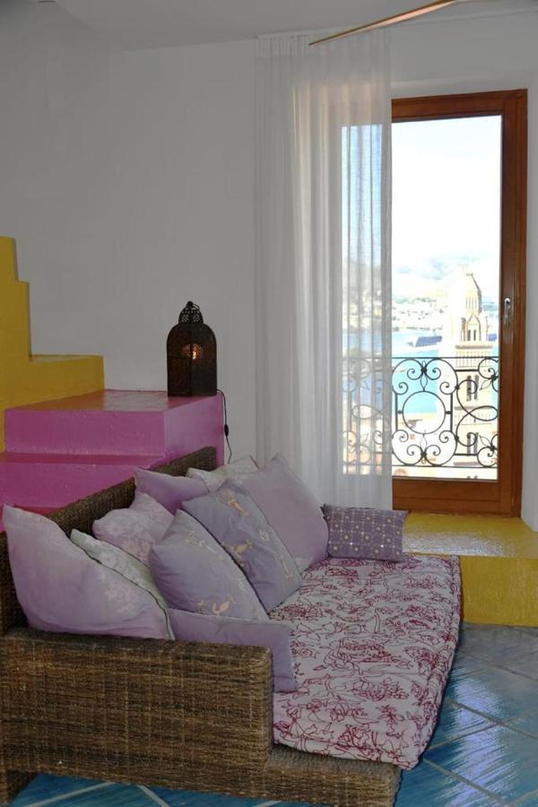 Le Suite Guarinelli B&B Гаэта Экстерьер фото