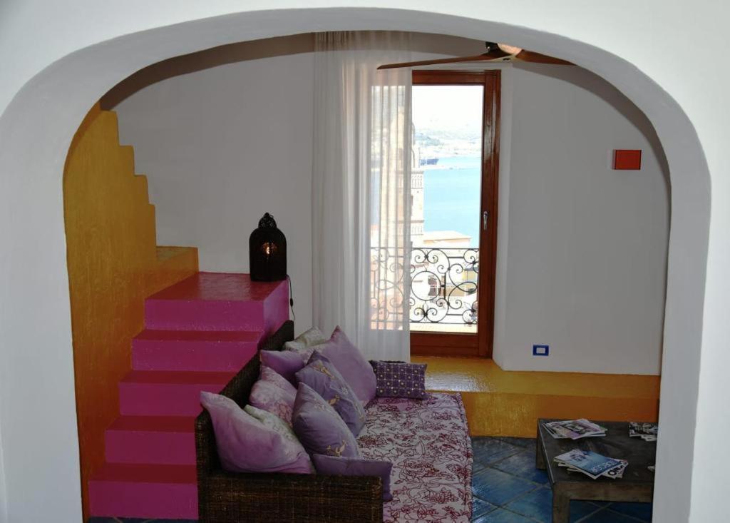 Le Suite Guarinelli B&B Гаэта Экстерьер фото